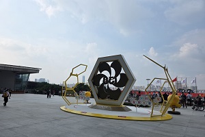 All'evento partecipano circa 30.000 imprese da tutto il mondo All'evento partecipano circa 30.000 imprese da tutto il mondo